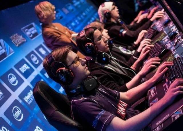 球员身份参 球员身份参